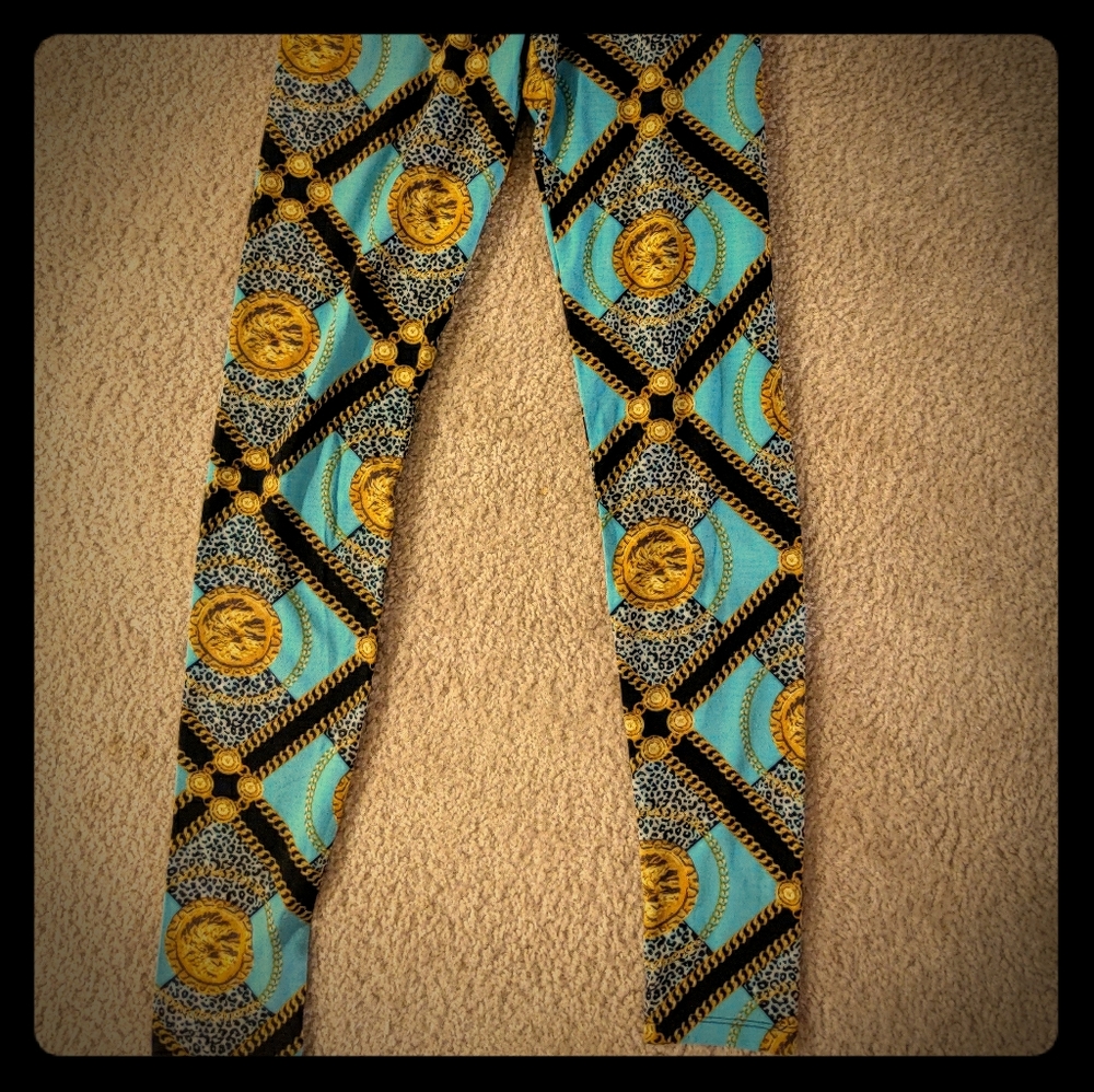 Royal blue leggings
